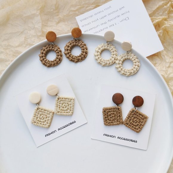 💕Last One Straw Wicker Drop Earrings - Picture 2 of 5